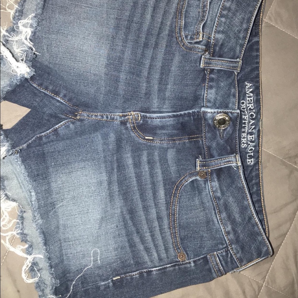 American Eagle denim shorts size 4